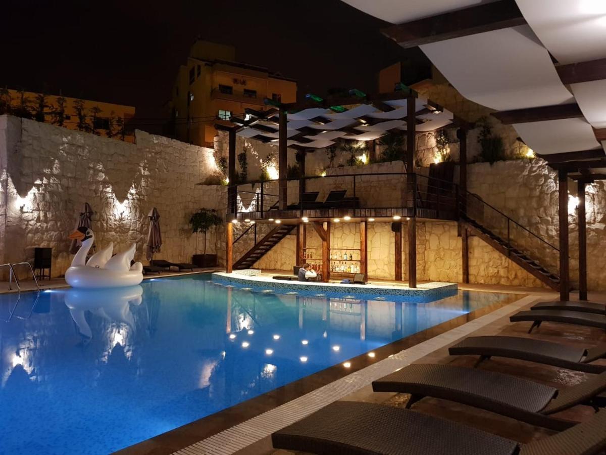 Ibiza Hotel Jounieh Dış mekan fotoğraf